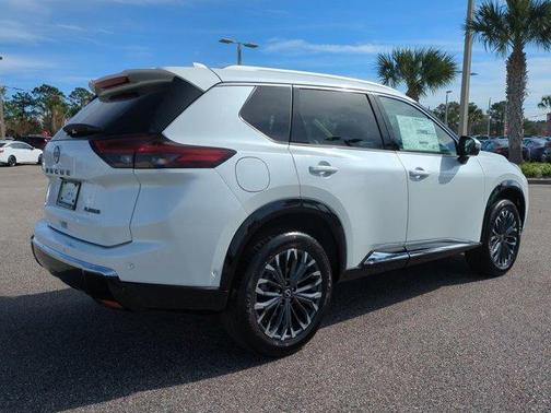 2025 Nissan Rogue Platinum