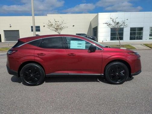 2025 Nissan Murano SV