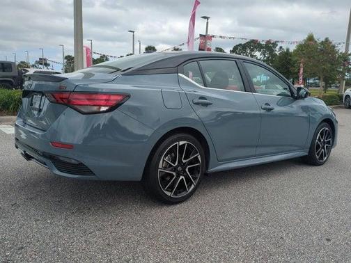 2025 Nissan Sentra SR