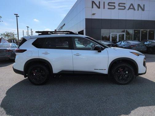 2025 Nissan Rogue Rock Creek