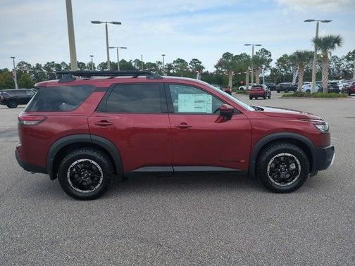 2025 Nissan Pathfinder Rock Creek