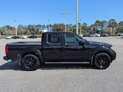 2018 Nissan Frontier SV