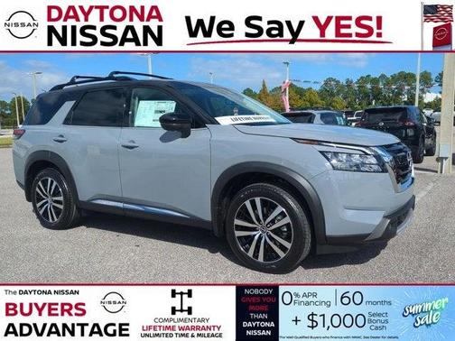 2025 Nissan Pathfinder Platinum