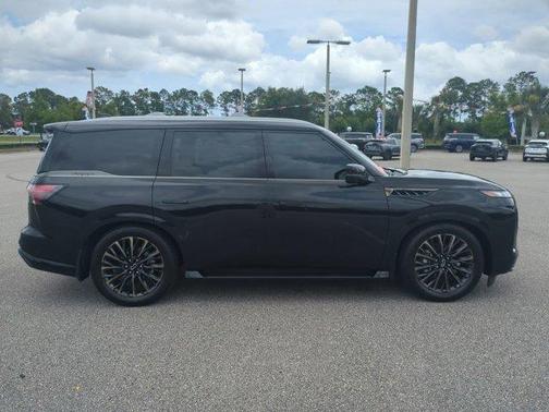 2025 INFINITI QX80 AUTOGRAPH