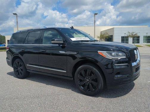 2023 Lincoln Navigator Reserve