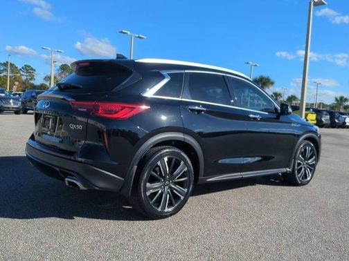 2021 INFINITI QX50 Luxe