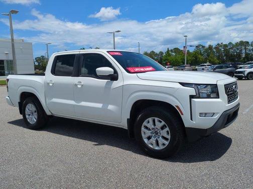 2024 Nissan Frontier SV