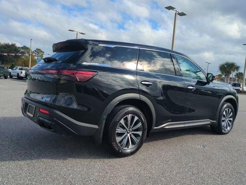 2025 INFINITI QX60 Pure