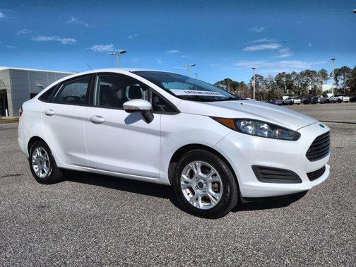 2016 Ford Fiesta SE