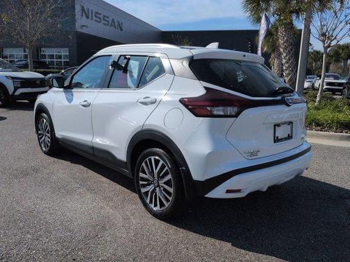 2021 Nissan Kicks SV