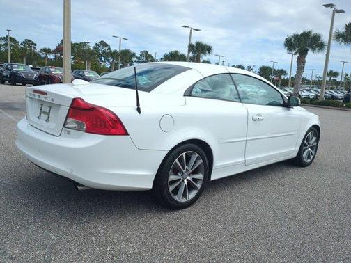 2013 Volvo C70 T5