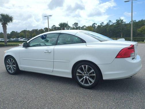 2013 Volvo C70 T5