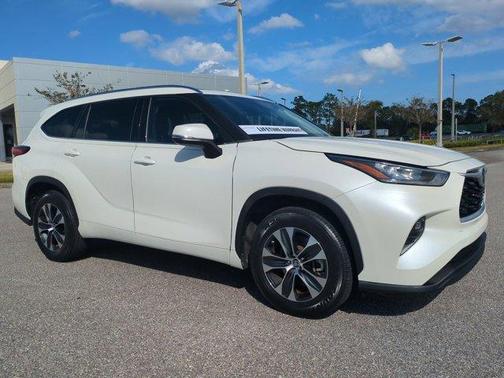 2020 Toyota Highlander XLE