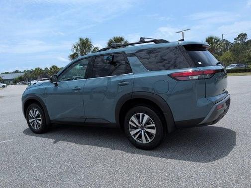 Baltic Teal 2026 Nissan Pathfinder SL