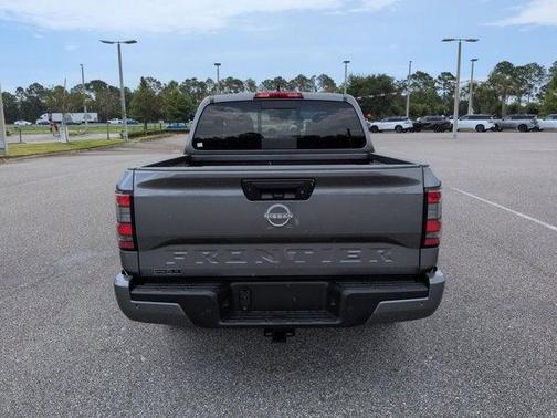 Gun Metallic 2026 Nissan Frontier SV