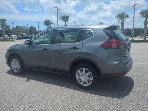 2020 Nissan Rogue S