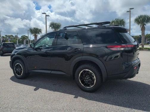 2025 Nissan Pathfinder Rock Creek