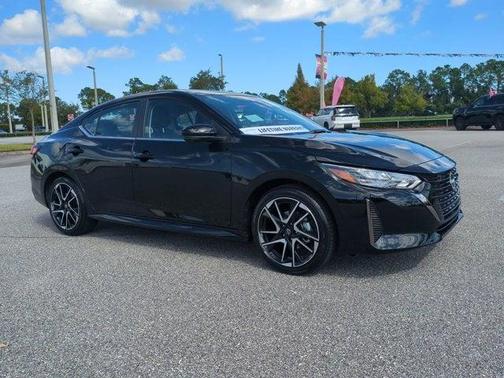 2025 Nissan Sentra SR