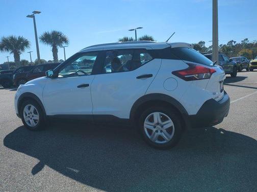 2018 Nissan Kicks S