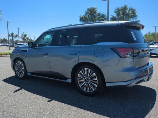 2025 INFINITI QX80 SENSORY