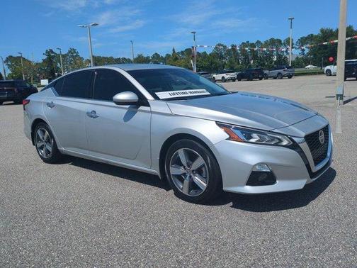 2022 Nissan Altima 2.5 SL