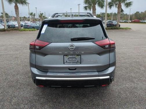2025 Nissan Rogue Platinum