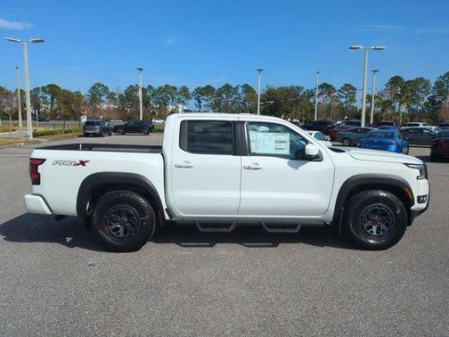 2025 Nissan Frontier PRO-X