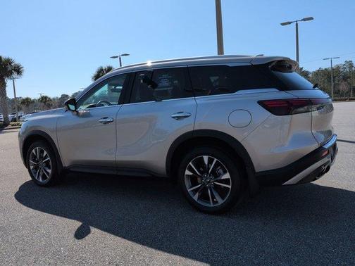 2024 INFINITI QX60 Luxe