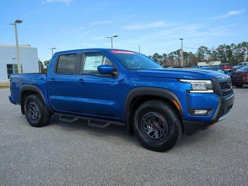 2025 Nissan Frontier PRO-X