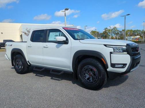 2025 Nissan Frontier PRO-X