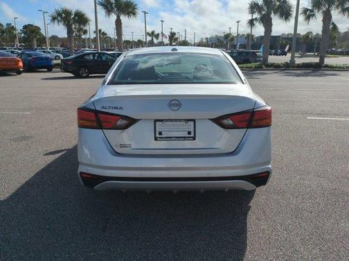 2025 Nissan Altima S