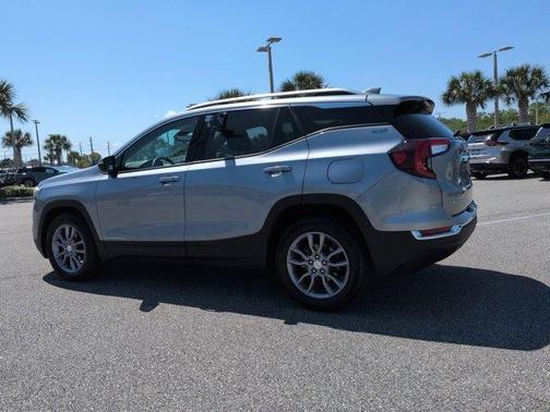 Sterling 2023 GMC Terrain SLT