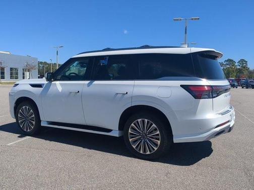 2025 INFINITI QX80 SENSORY