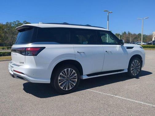 2025 INFINITI QX80 SENSORY