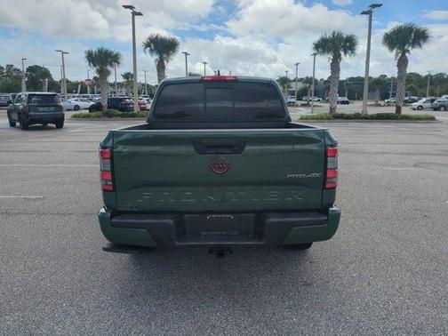 2022 Nissan Frontier PRO-4X