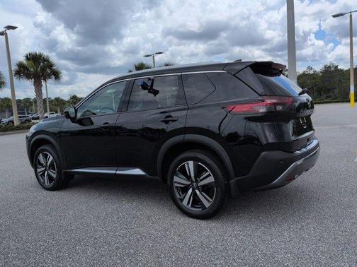 Black 2023 Nissan Rogue SL