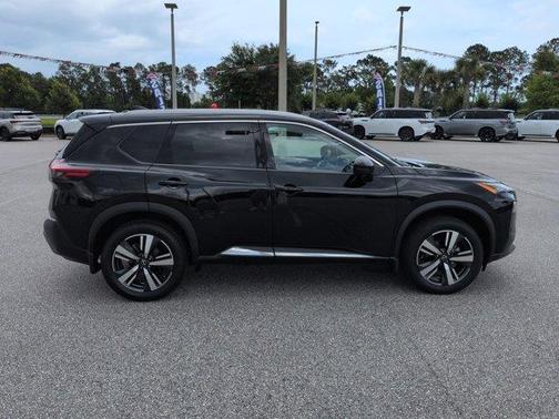 Black 2023 Nissan Rogue SL