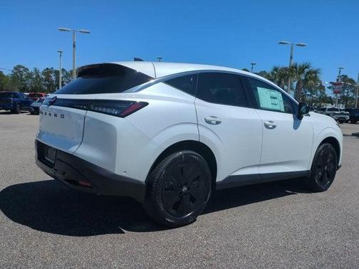 2025 Nissan Murano SV