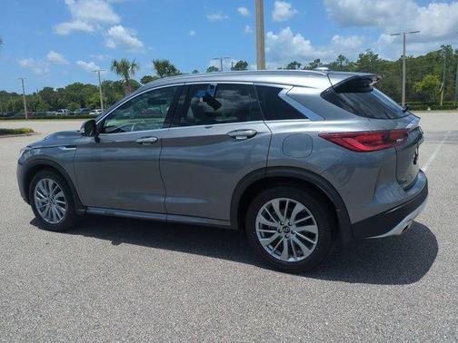 2024 INFINITI QX50 Luxe