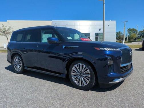 2025 INFINITI QX80 Luxe