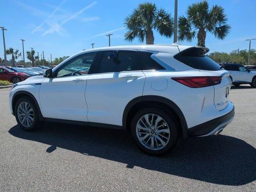 2025 INFINITI QX50 Pure