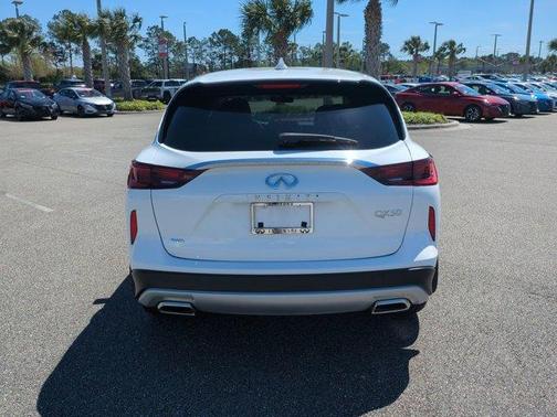 2025 INFINITI QX50 Pure