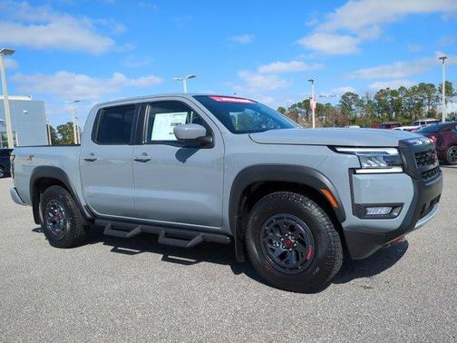2025 Nissan Frontier PRO-X