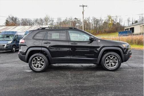 2022 Jeep Cherokee Trailhawk 4x4
