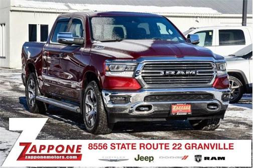 2023 RAM 1500 Laramie Crew Cab 4x4 57' Box