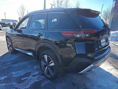 2022 Nissan Rogue Platinum