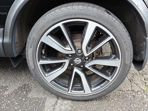 2017 Nissan Rogue Sport SL