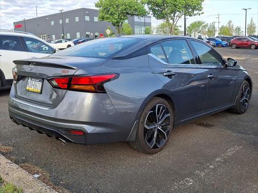2023 Nissan Altima SR FWD