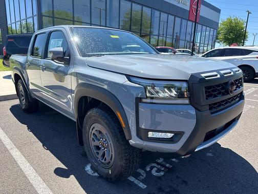 Boulder Gray Pearl 2026 Nissan Frontier PRO-4X