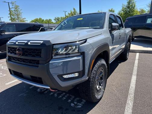 Boulder Gray Pearl 2026 Nissan Frontier PRO-4X